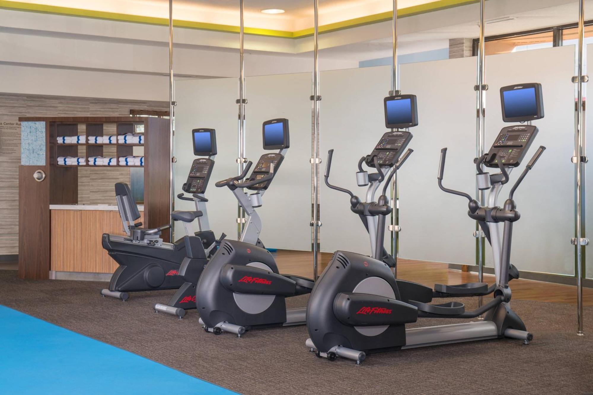 Courtyard By Marriott Silver Spring North/White Oak Екстер'єр фото