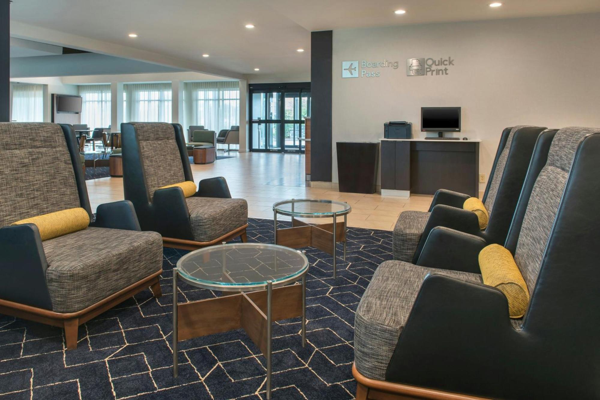 Courtyard By Marriott Silver Spring North/White Oak Екстер'єр фото